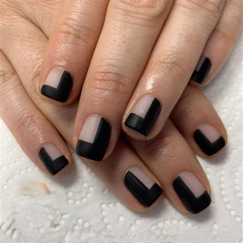 35 Latest Black Matte Nail Designs To Try In 2024!