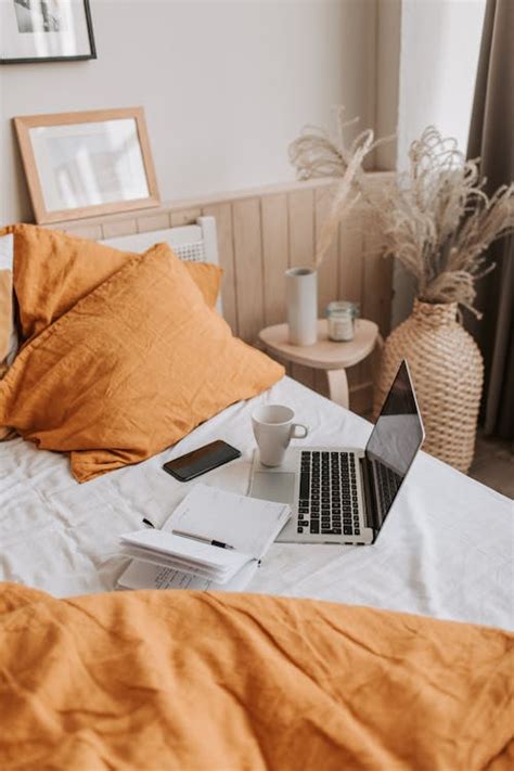 Безкоштовне стокове фото: mac book, апельсин, блокнот, в мережі, ваза ...