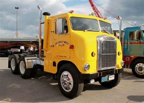 17 Best images about Old Cabover Trucks on Pinterest | Chevy trucks ...