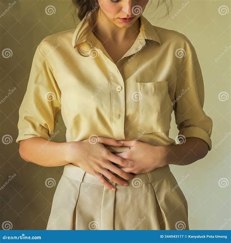 A Woman Severe Abdominal Pain Stock Illustration - Illustration of