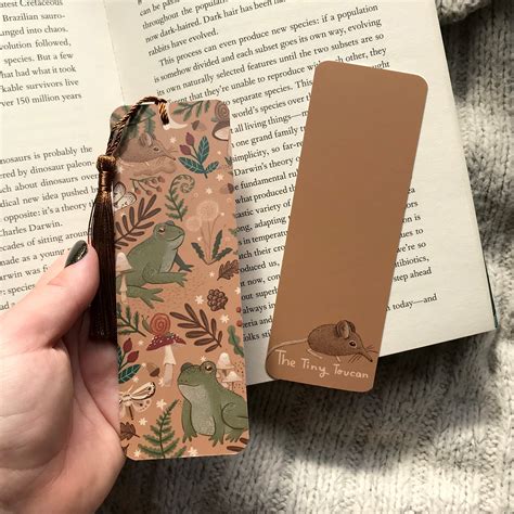Frogs and Shrew Bookmark – The Tiny Toucan