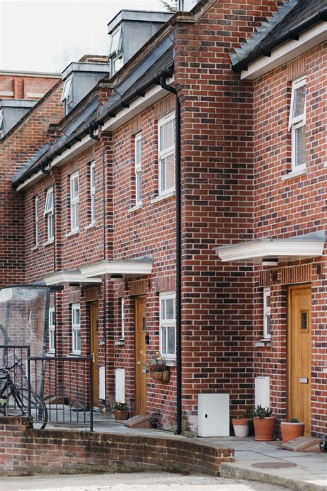 Former Bromley Police Station / Ubique Architects