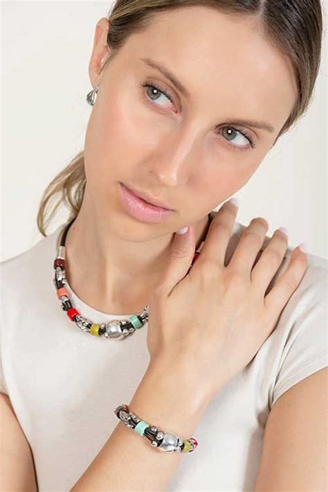 Look Book Ciclon – Merx Inc