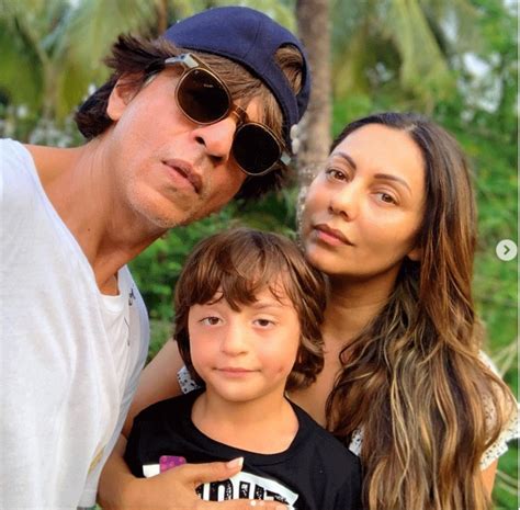 Shah Rukh Khans wife Gauri Khan turns 52: Check out PRICELESS photos ...