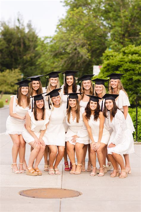 SENIOR GROUPS | Angela Mia Photo