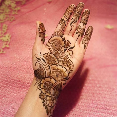 Easy Arabic Mehndi Designs For Hands For Beginners