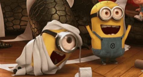 Excited Minions (Despicable Me) | Reaction GIFs