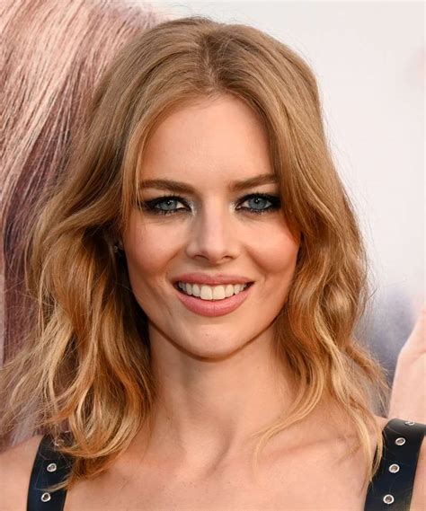 Samara Weaving Long Hairstyle - Hairstyles By TheHairStyler.com