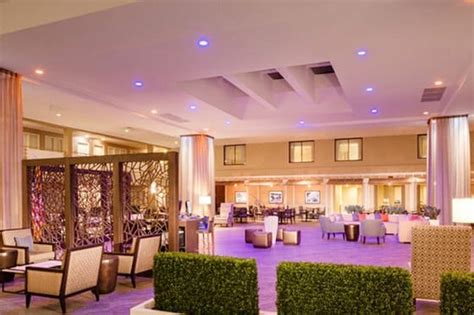 Doubletree by Hilton Hotel Laurel: Pool & Spa Day Pass Laurel | ResortPass