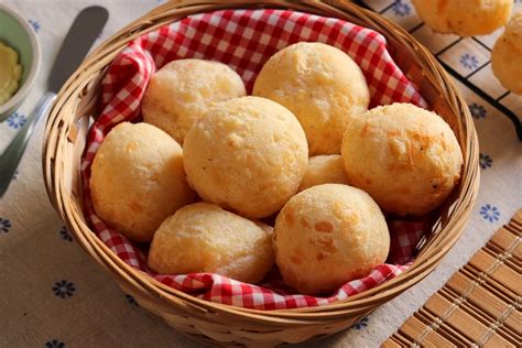 aprenda  fazer pao de queijo caseiro grau receitas