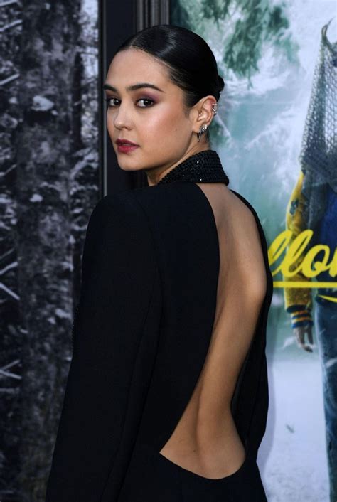 Courtney Eaton : r/BacklessCelebs