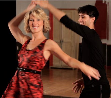 About Us - Dance It UP