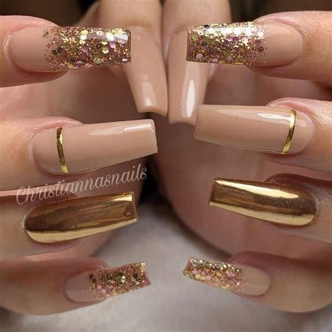 Uñas doradas – Ideas y tips | Uñas Acrilicas