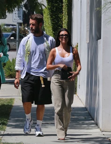 Kourtney Kardashian Showed Her Tits in LA | #The Fappening