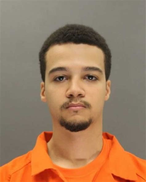 NJ Police Officer Hacked Victim's Facebook, Snapchat To Leak Her Naked