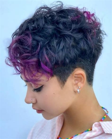 41 Fresh Pixie Haircuts with Bold Colors for Women