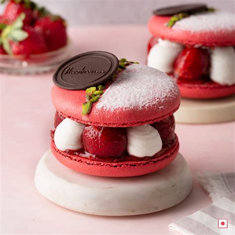 Order Strawberry Macaron Online at the Best Prices in India | Theobroma