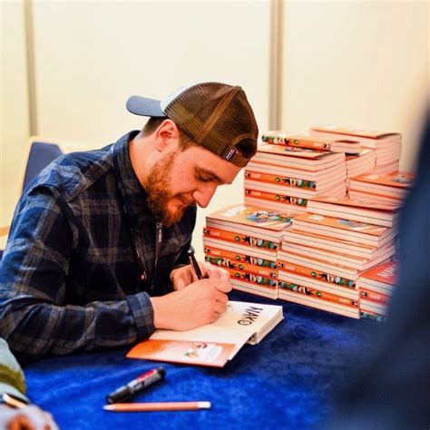 Max (5) - Bibliographie, BD, photo, biographie