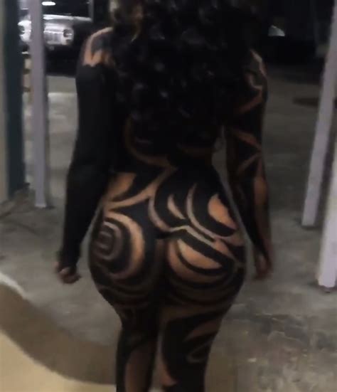 EBONY MILFs IN BODY PAINT 12 - EPORNER