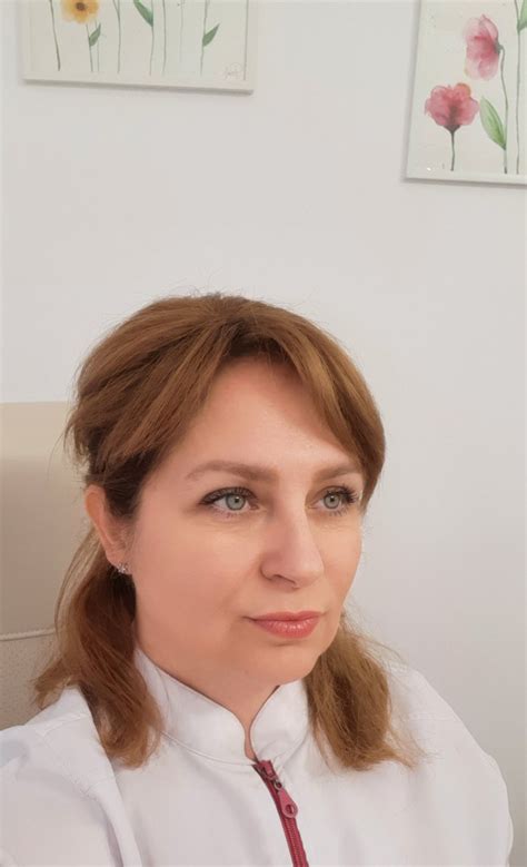 Д-р Ива Панайотова-Маровска, Дерматолог, Пловдив | Супердок