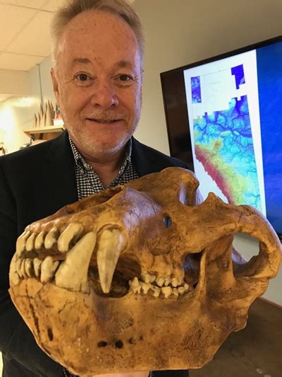 2018 Lecture Series - Dr Robert Young