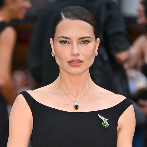 Who Is David Bromstad? - Parade Home & Garden