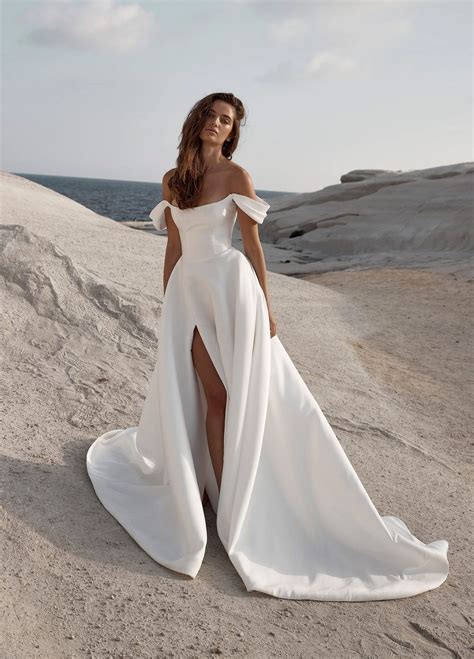 22 elegant wedding dresses for a timeless bridal look – Artofit