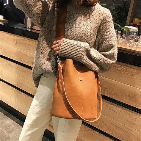 Bolsa Carteiro Feminina Vintage - Bolsa Carteiro Feminina Vintage- Frete Grátis - Mega Mundi
