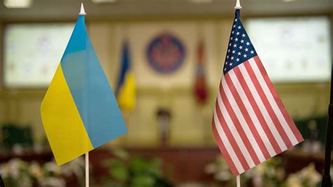 Эксперт прокомментировал решение США о помощи Украине - РИА Новости, 02 ...
