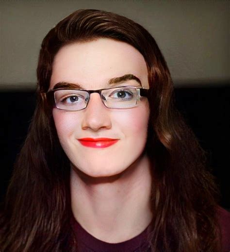 MiniGirl : r/MiniLadd