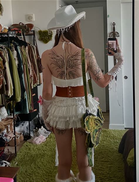 Aria Faye (@thetransfairyy) • Instagram photos and videos