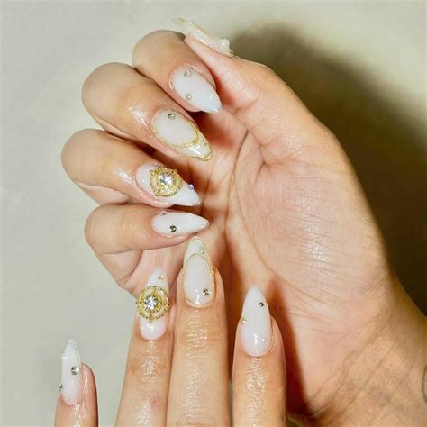 33+ Easy and Simple Wedding Nails For Bride - Nail Designs Daily