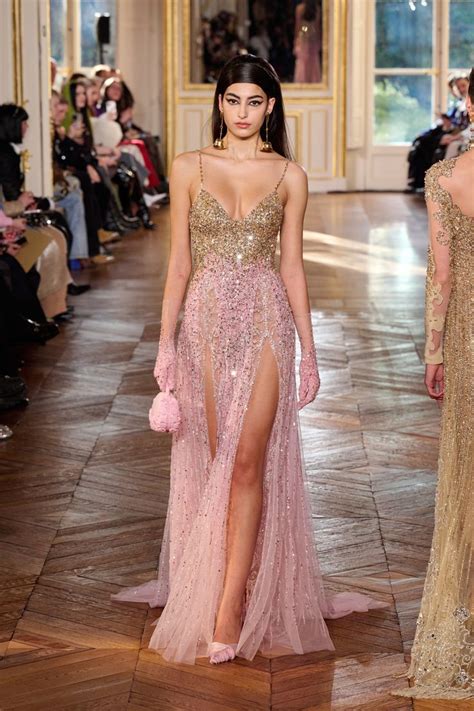 Runway fashion couture, Fancy dresses, Runway gowns