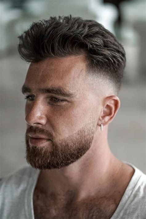 Travis Kelce Haircut (Detailed Look) | Heartafact