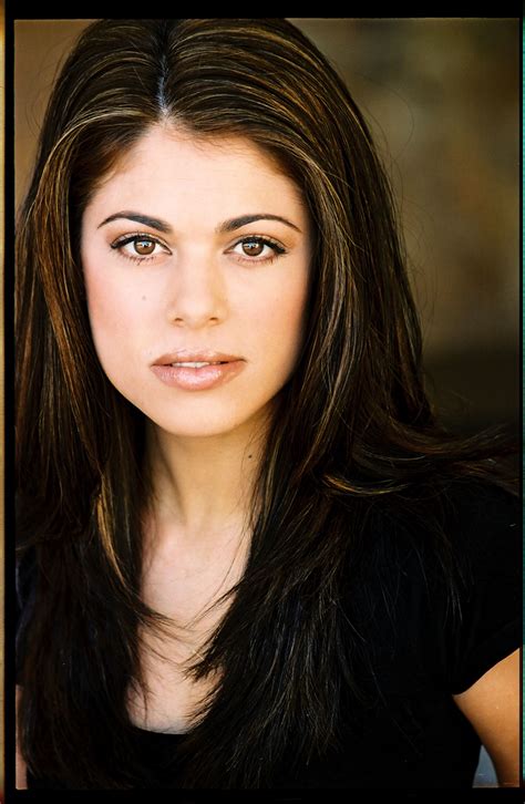 Pictures of Lindsay Hartley