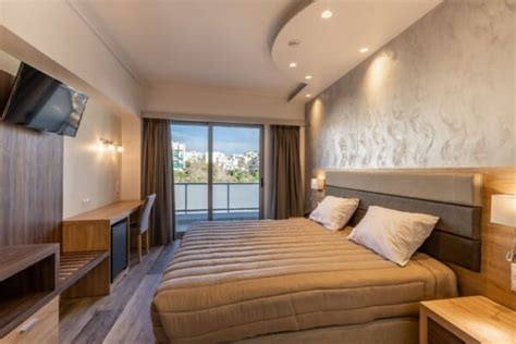 Home - Xenophon Hotel
