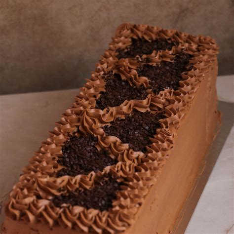 Чоколаден Ролат - Marieli Cakes Shop