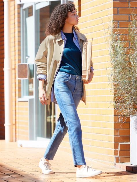 Telusuri seasonal looks | Wanita | Official Styling | UNIQLO ID