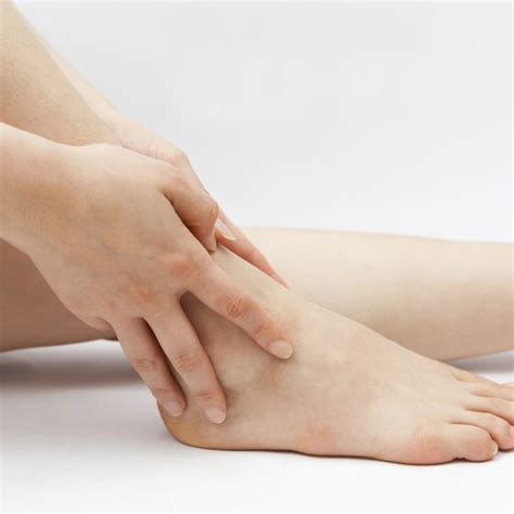 easy ways    ankles smaller  health advisor