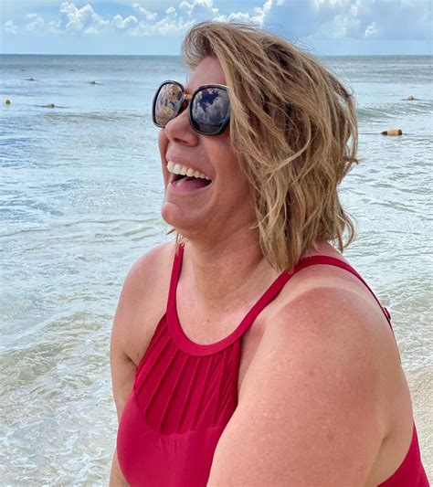Sister Wives: Meri Brown Posts Smiley Pic Before Kody Tells Her to Move