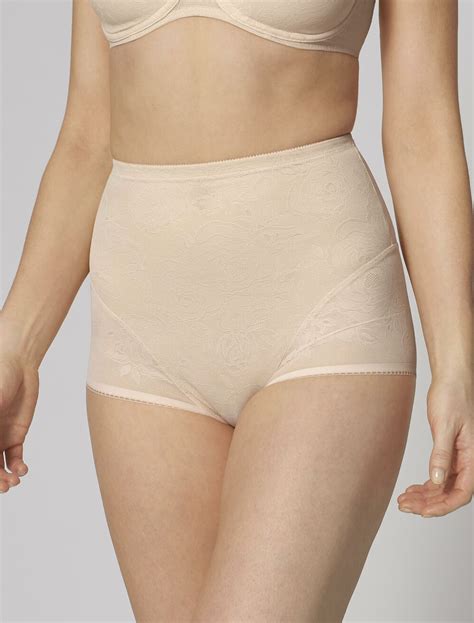 Трусы Wild_Rose_Sensation_Highwaist_Panty Трусы Triumph