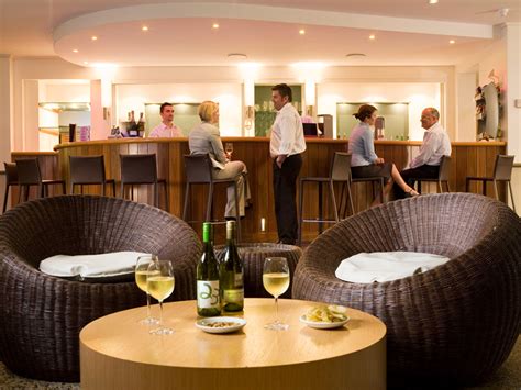 Novotel Cairns Oasis Resort