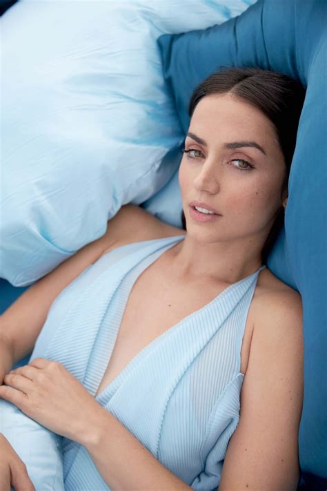 Ana de Armas - La Mer Cosmetic 2021 • CelebMafia