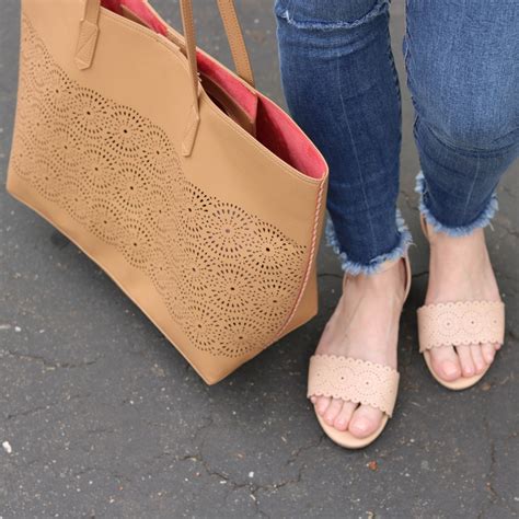 Weekend Plaid – She Knows Chic