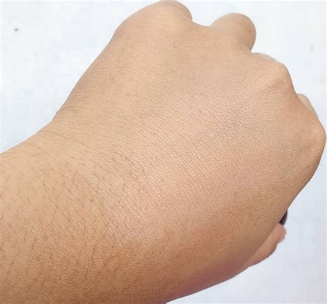 Random Beauty by Hollie: Mac Mineralize Skinfinish Natural in Medium ...