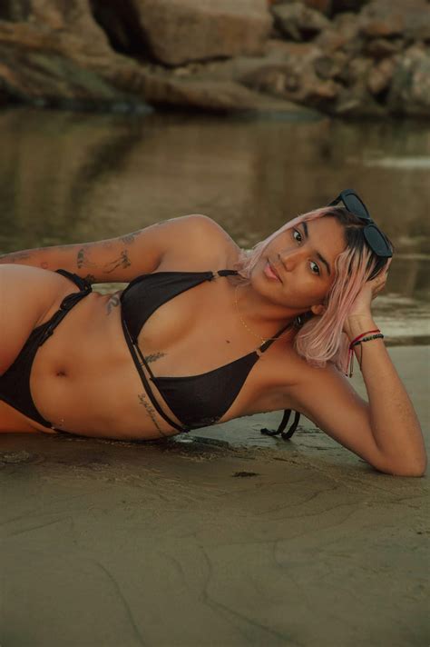 Aishah+Sofey+Bikini+Ass Photos, Download The BEST Free Aishah+Sofey