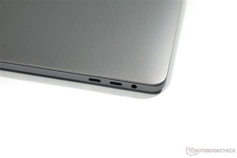 Apple MacBook Pro 13 (Mid 2017, i5, Touch Bar) Review - NotebookCheck ...