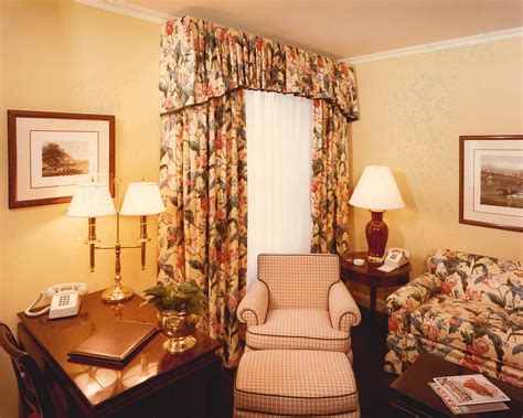 The Lancaster Hotel - What We Build | Linbeck Group