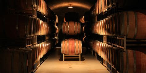 The meaning and symbolism of the word - «Cellar»