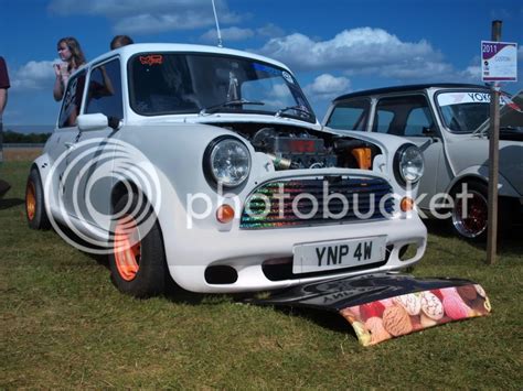 MinBin - Austin Morris Mini 1000 [dead] | Micra Sports Club